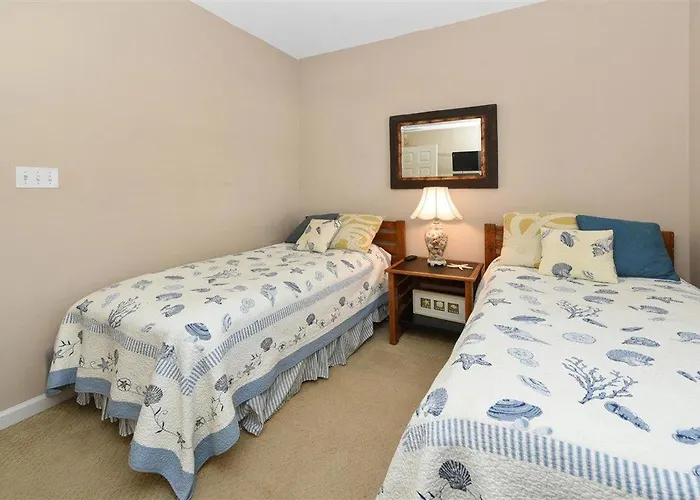 2 Bedroom 1st Floor Ritz With Great Bay View! Holiday home Ocean City